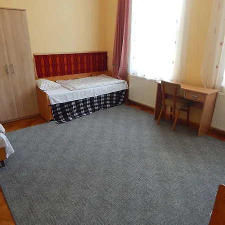 Nefelejcs Nyaralohaz Apartament *